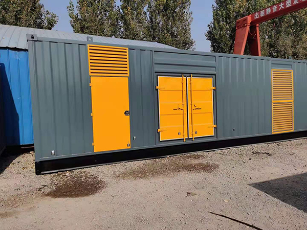 板桥镇300kw 柴油发电机组用多大的空气开关？